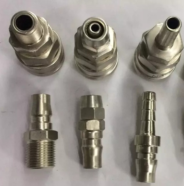 Nên dùng Khớp nối Đuôi chuột (SH) hay Siết tán (SN) để dây hơi không bị tuột khi áp cao?